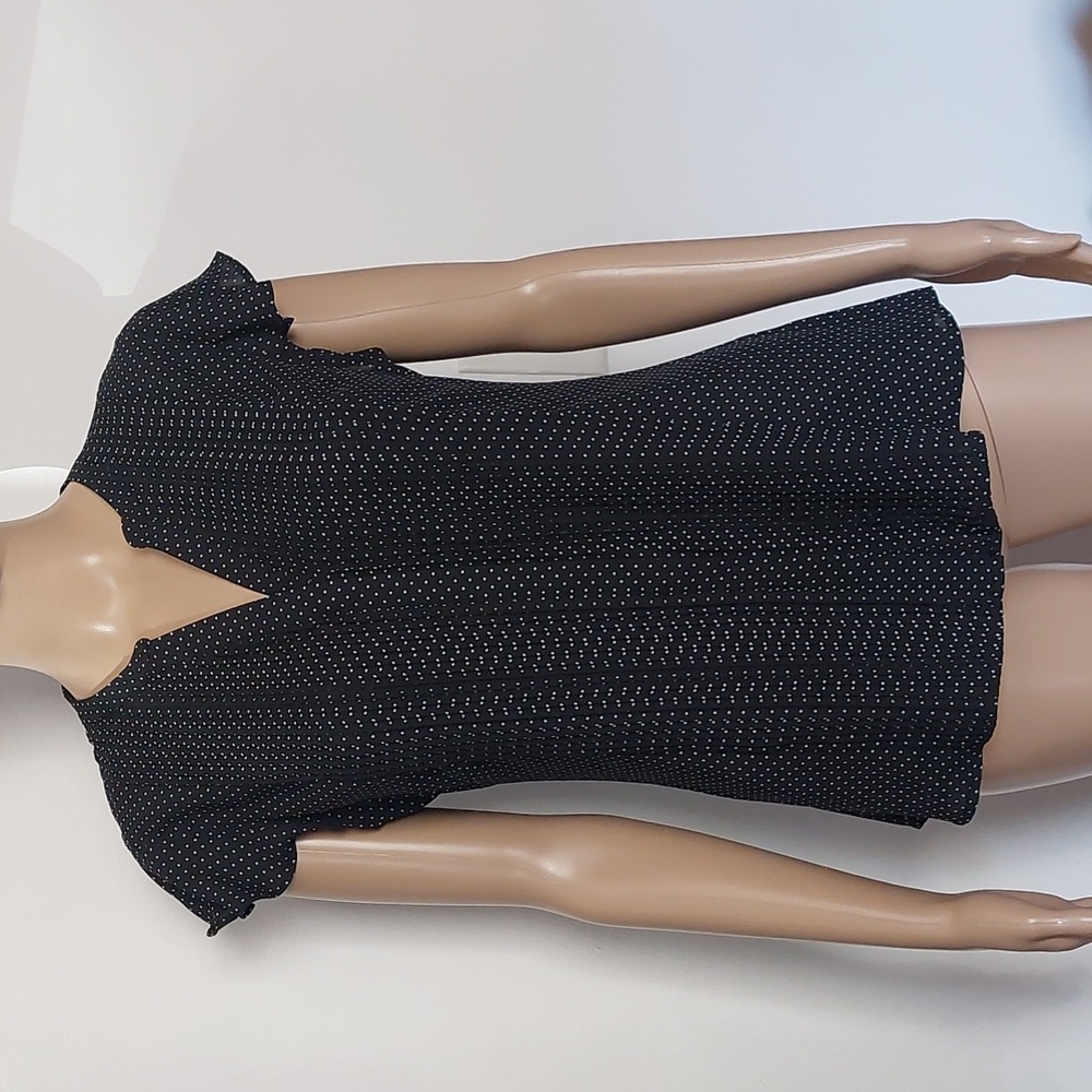 Simply styled top black onyx Dot Button Down women's blouse‎  size S
